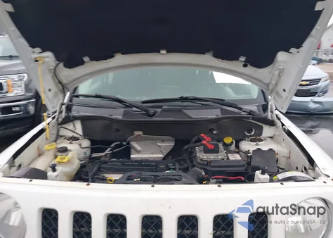 2012 Jeep Patriot Latitude z USA, uszkodzony, nr VIN 1C4NJRFB0CD578175